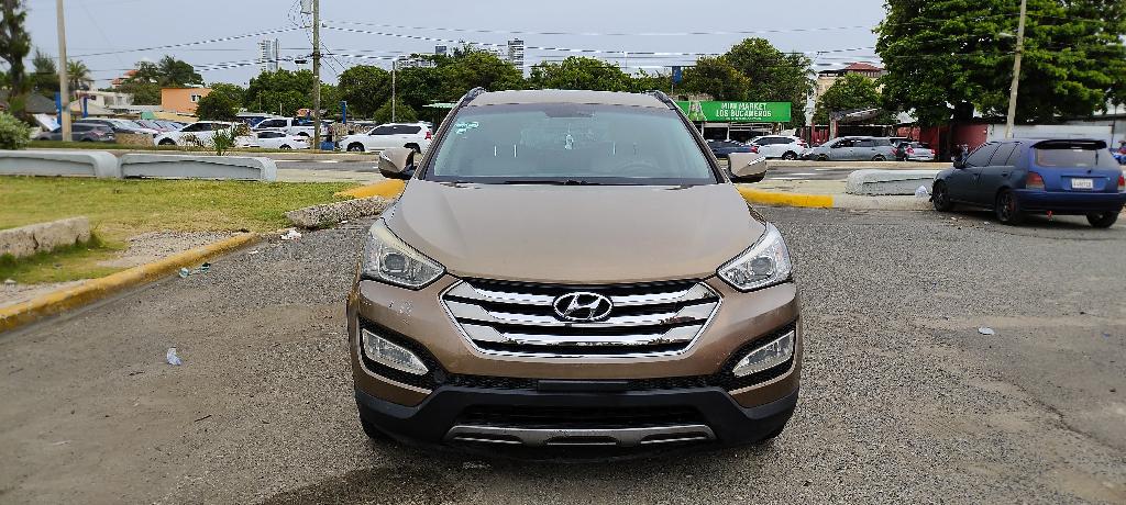 Hyundai  Santa Fe 2014 Gasolina en Santo Domingo DN Foto 7235374-8.jpg