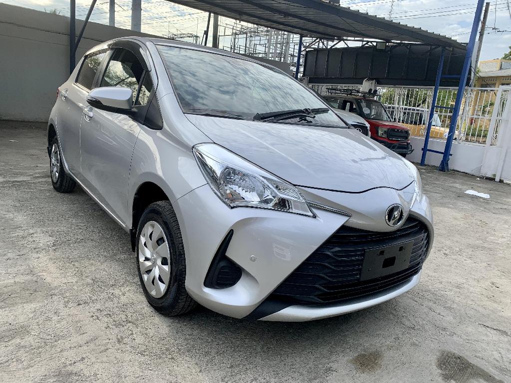 Toyota Vitz 2018 Financiamiento disponible  Foto 7235482-1.jpg