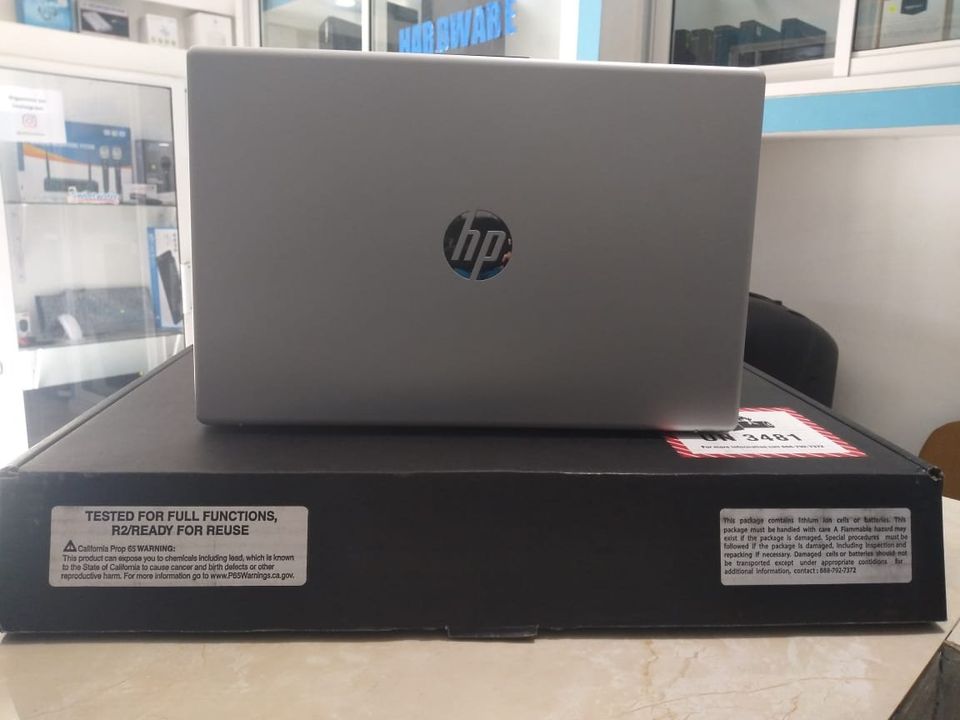 Laptop HP 15-fd0081 / 11th Gen Intel Processor N200 / 4GB RAM/ 128GB S Foto 7235613-2.jpg