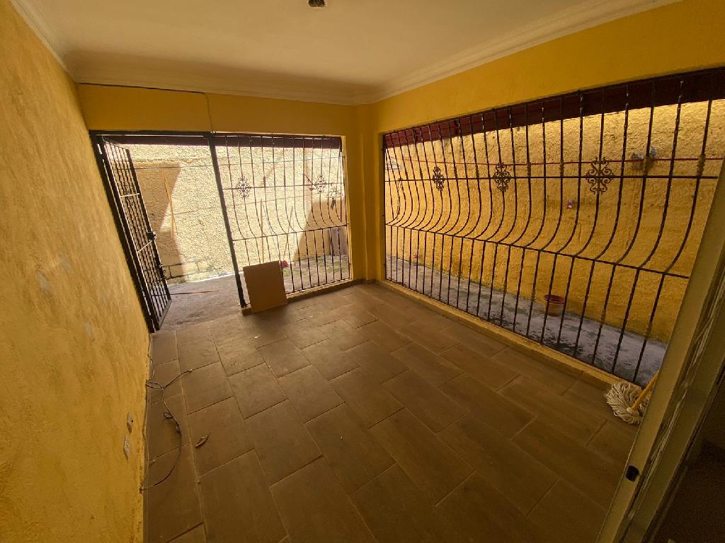 ️RD7000000️ Vendo casa de dos niveles en Lucerna  como nueva Foto 7235690-5.jpg