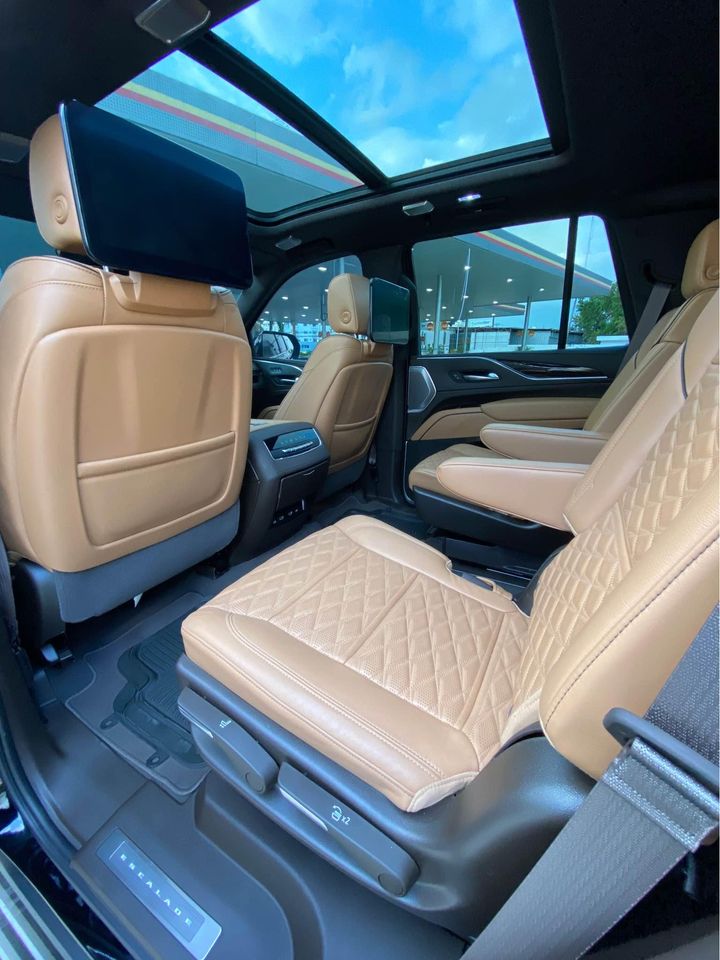 Cadillac Escalade Premium Luxury 2023  Foto 7235781-6.jpg