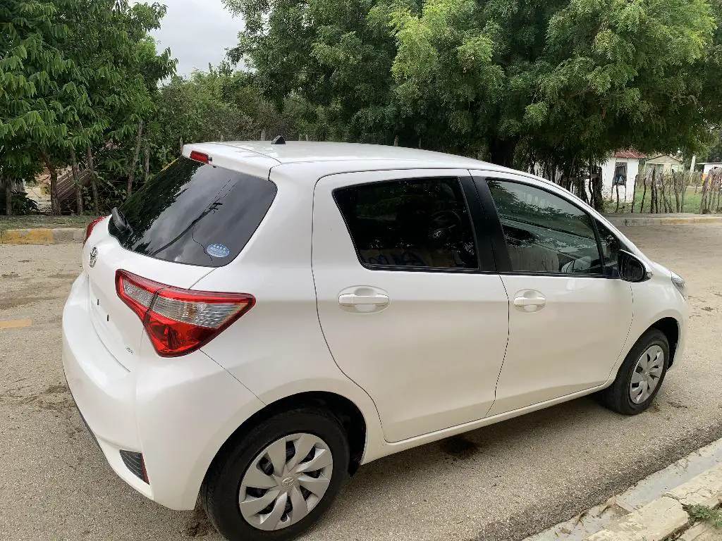 Toyota vitz 2019 financiamiento disponible  en San Juan Foto 7236509-3.jpg