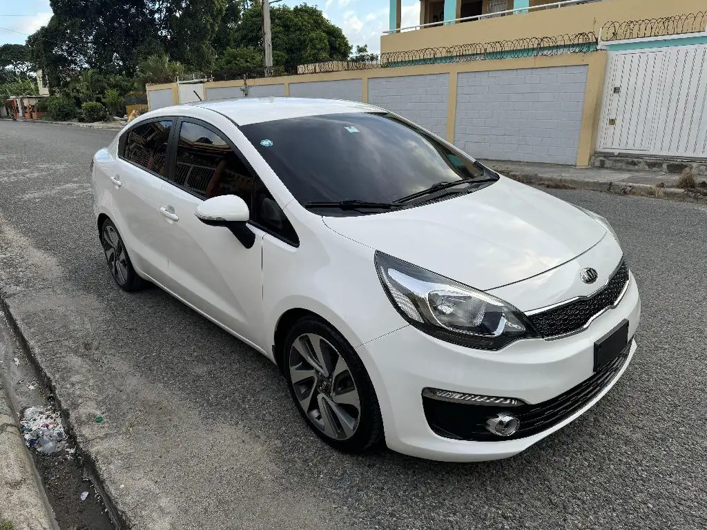 Se vende Kia Rio 2016 XL Full  560000 en San Cristóbal Foto 7239293-2.jpg