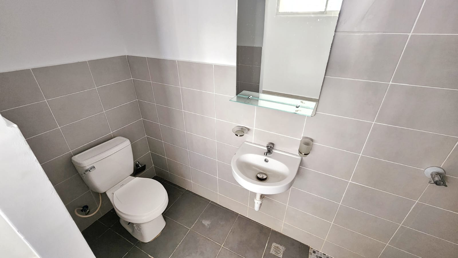 Apartamento en venta en moderna torre de la jacobo majluta piso 6 con  Foto 7240174-5.jpg