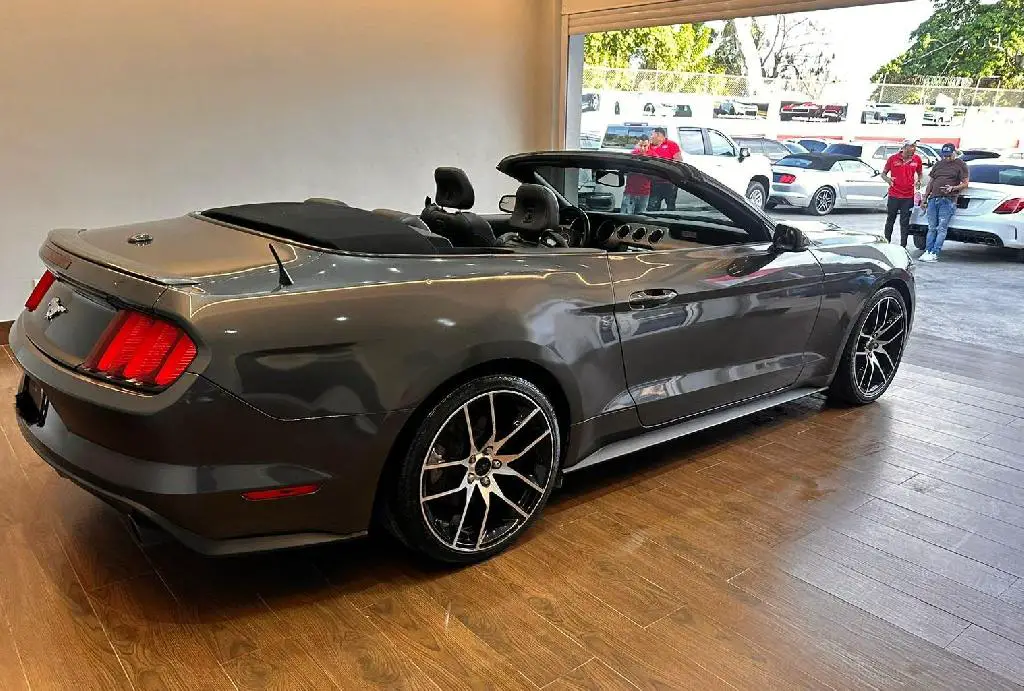 Ford Mustang 2015 Convertible 4 Cilindros automático con música moflet Foto 7243084-2.jpg