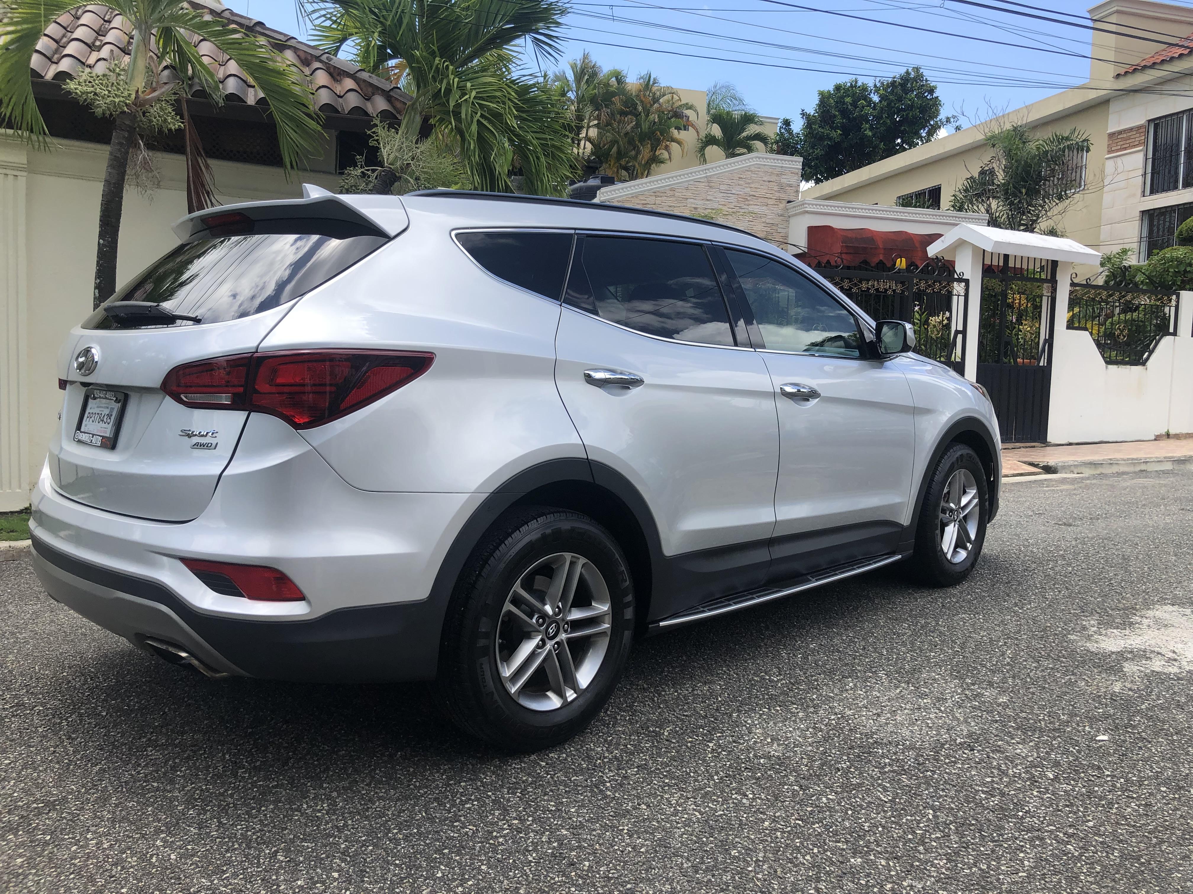 Hyundai SantaFe Sport AWD 2018 Foto 7243725-5.jpg