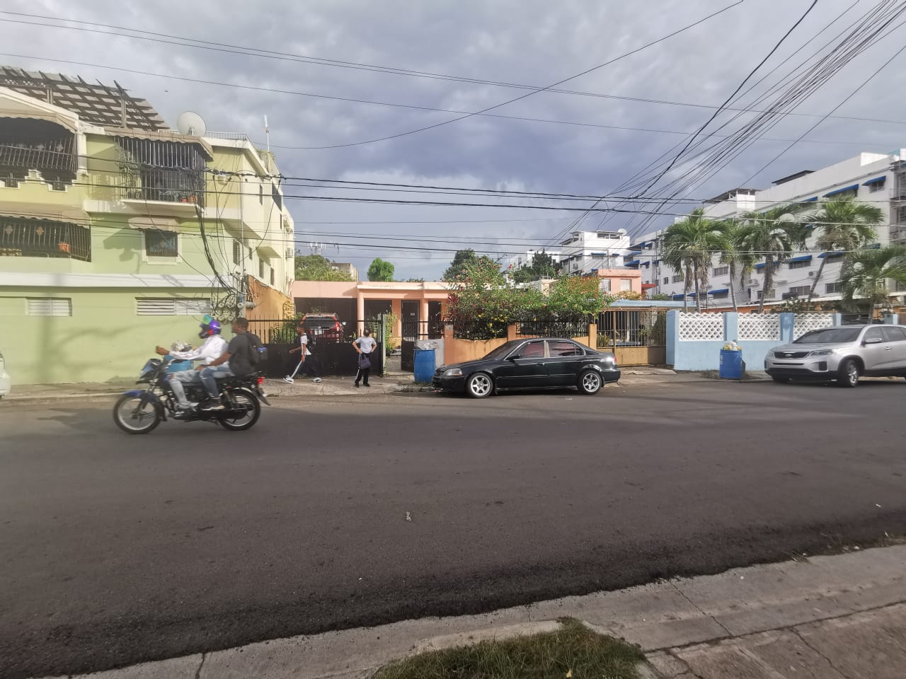 PROPIEDAD EN VENTA EN EL ENSANCHE QUISQUEYA. Foto 7244362-6.jpg