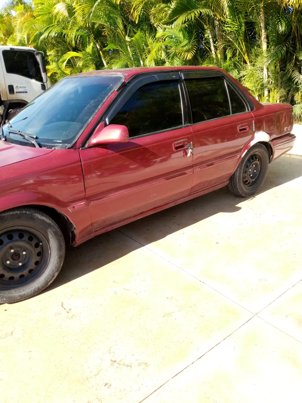 Toyota Corolla 92 en San Pedro de Macorís Foto 7245212-5.jpg