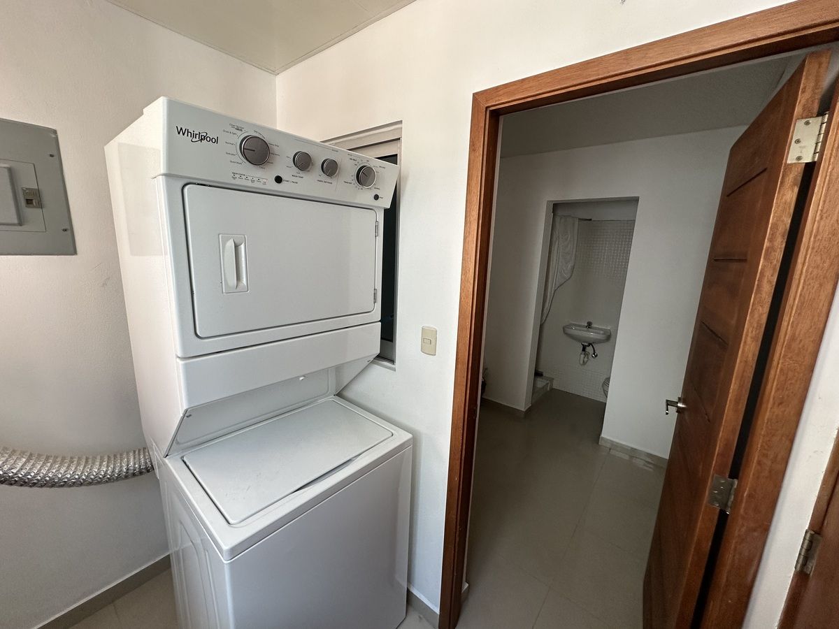 Apartamento en alquiler en Evaristo Morales de 3 habitaciones Foto 7249270-9.jpg