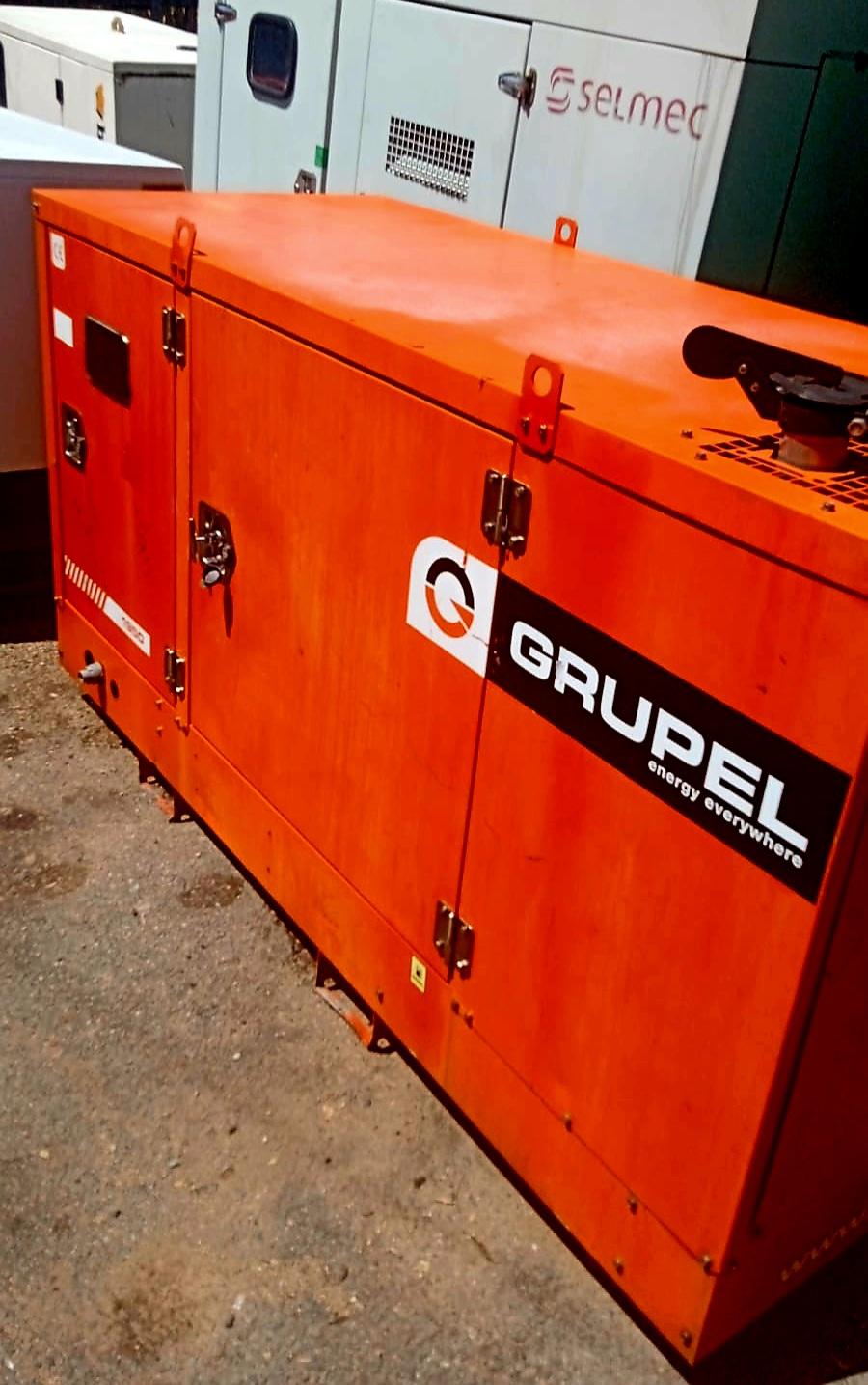 PLANTA ELÉCTRICA GRUPEL DE 20 KW SUPER SILENCIOSA DISPONIBLE ➡️➡️➡️ Foto 7249387-2.jpg