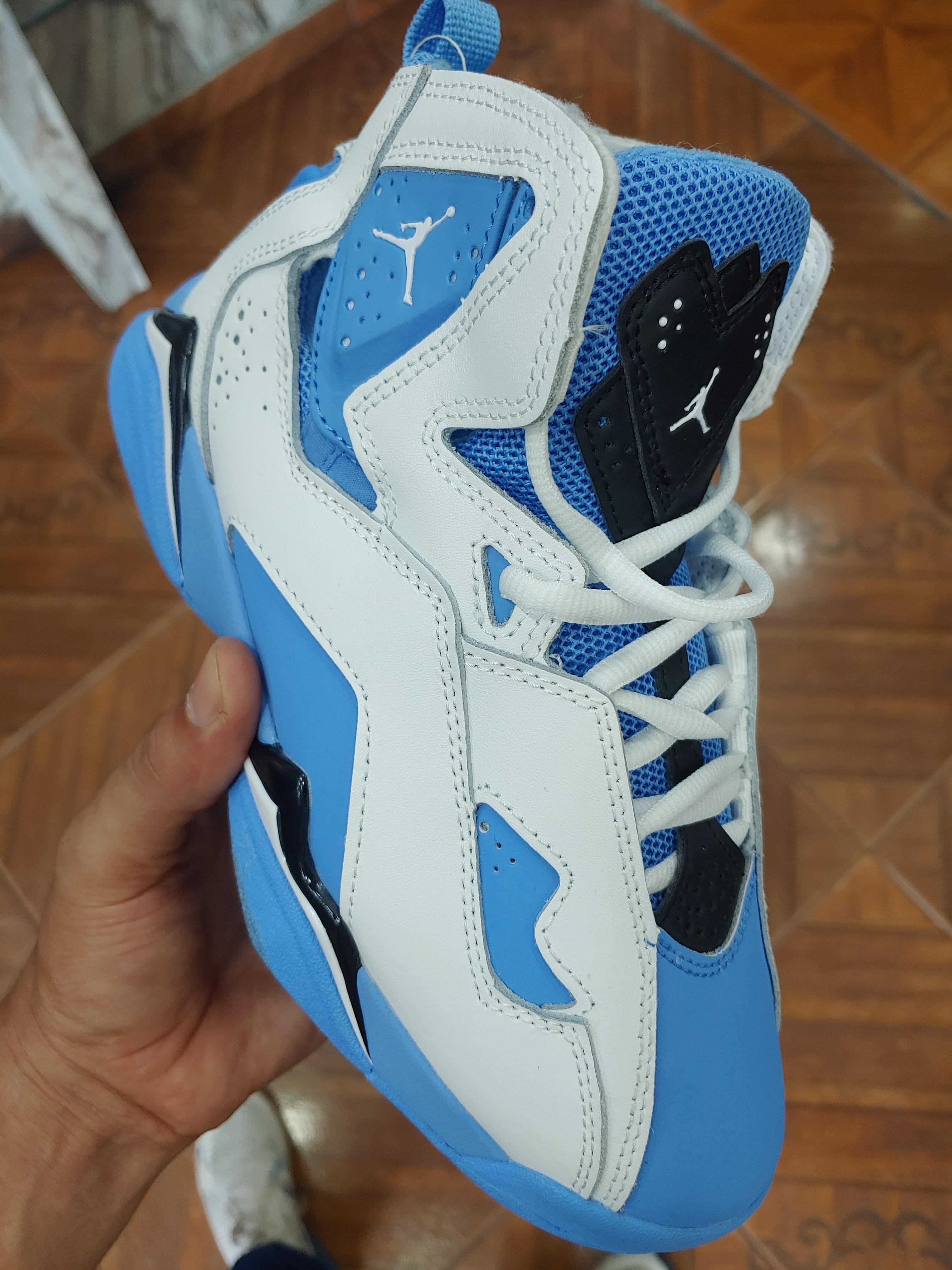 Jordan 7 azul con blanco online