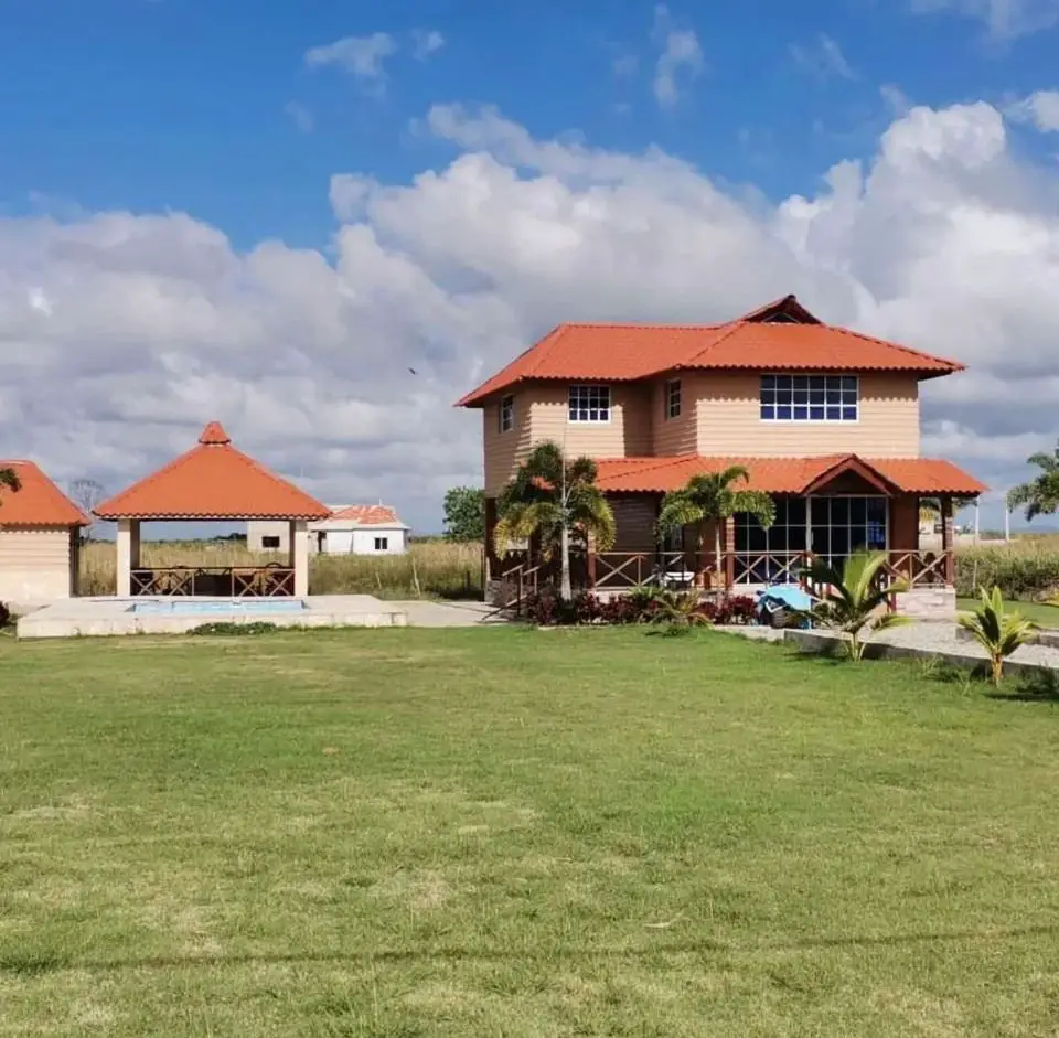 VENTA DE SOLARES EN BAYAGUANA PROYECTO ECO-TURISTICO Foto 7251637-6.jpg