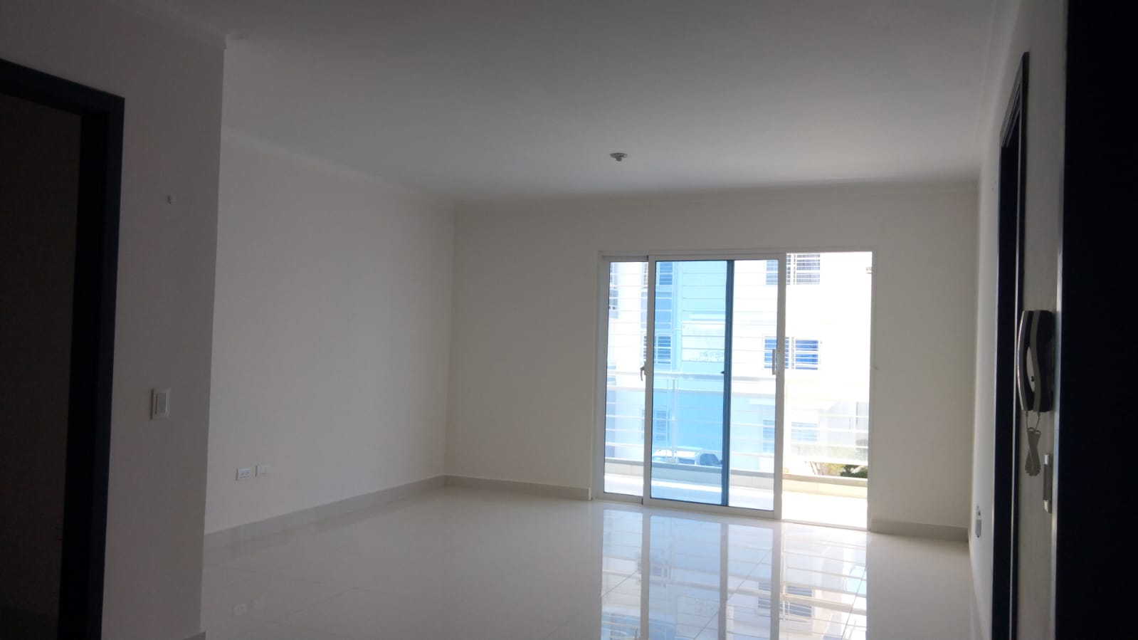 Vendo apartamento en el Residencial las cayenas Santo domingo este Foto 7256833-3.jpg