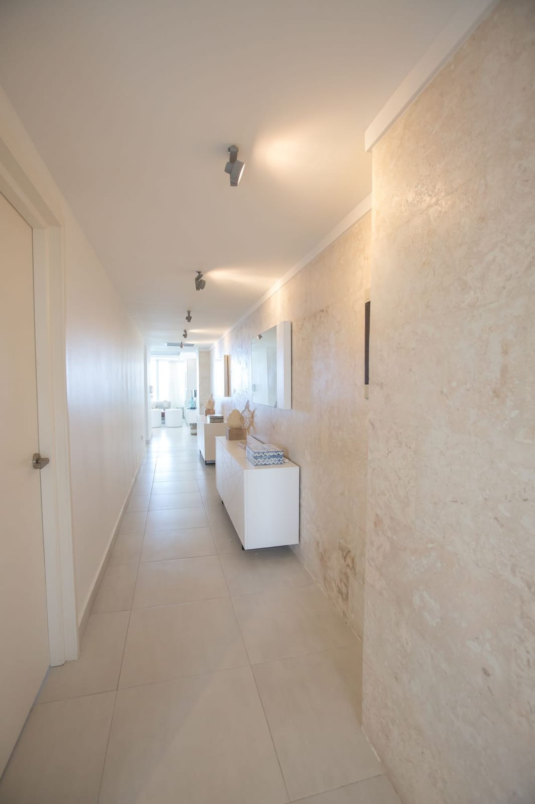 Vendo lujoso apartamento ubicado en Marbella Juan Dolio Foto 7257741-7.jpg