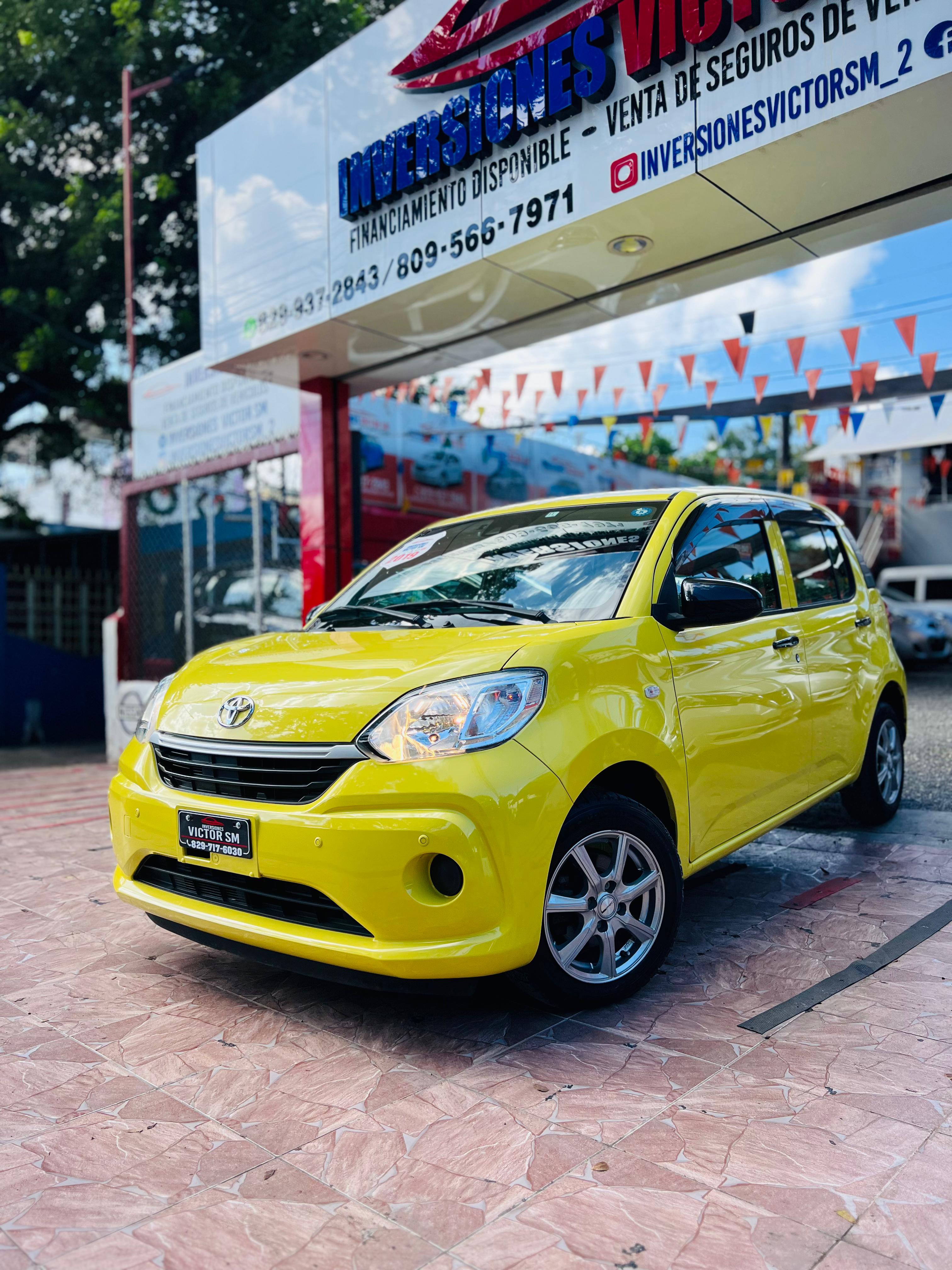 TOYOTA PASSO AMARILLO Foto 7258264-12.jpg