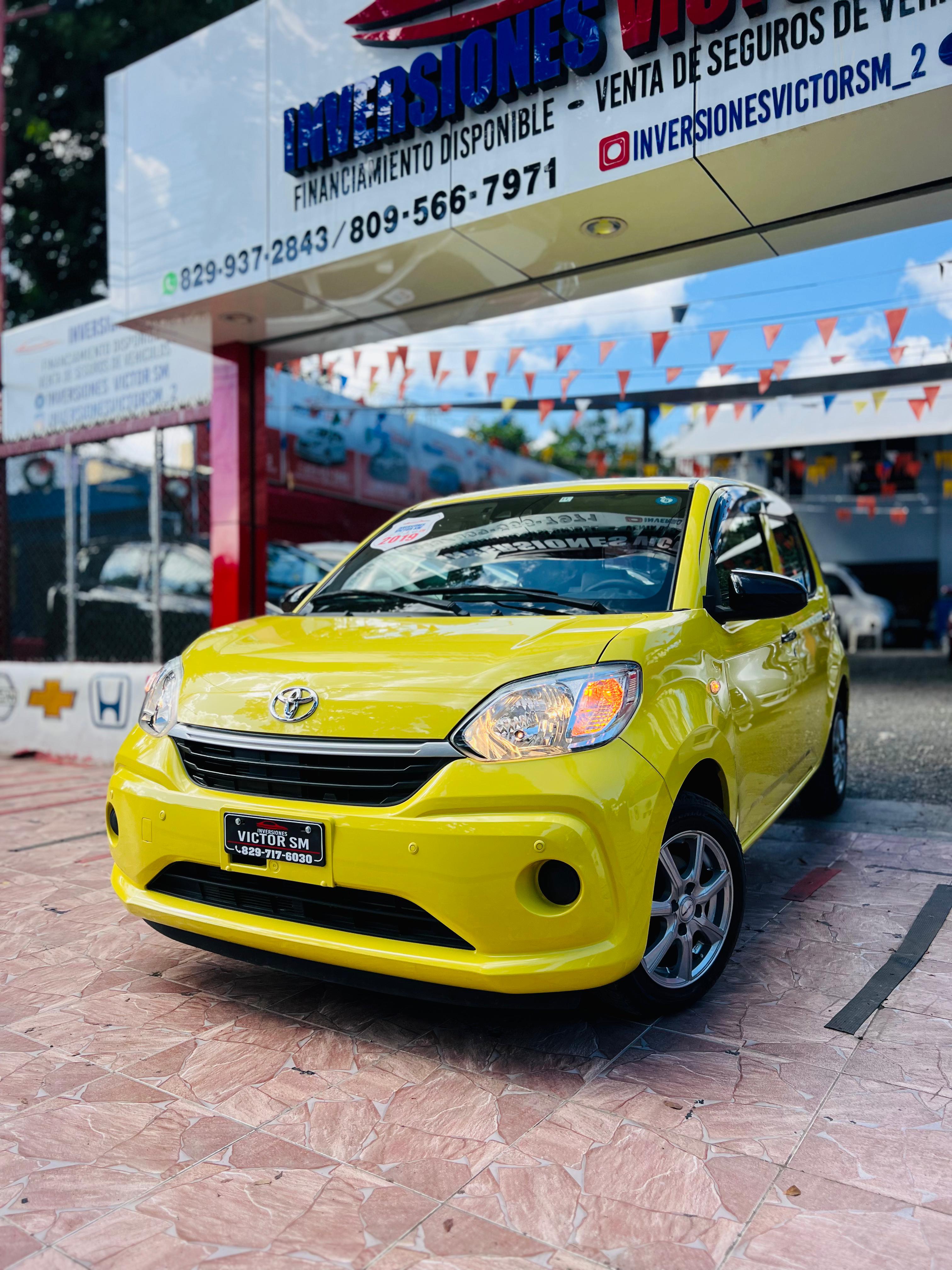 TOYOTA PASSO AMARILLO Foto 7258264-8.jpg