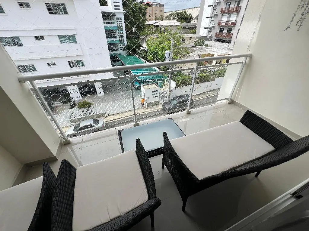 Alquilo apartamento totalmente amueblado en arroyo hondo Foto 7259934-1.jpg