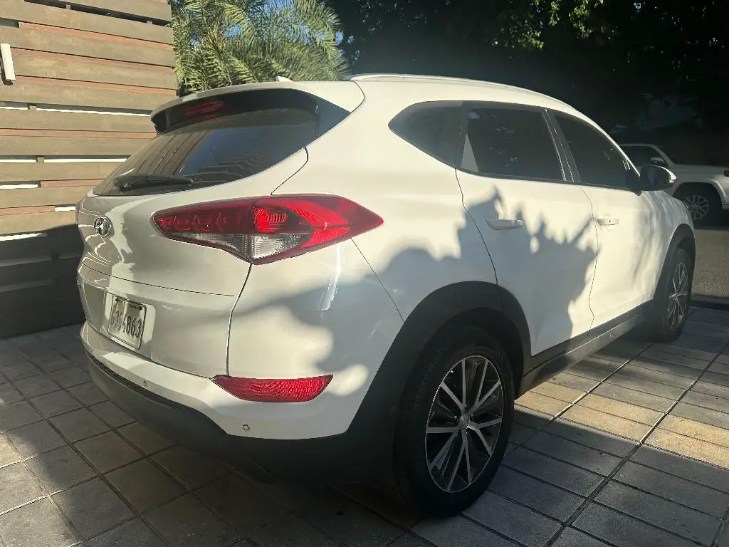 Hyundai Tucson 2016 full Foto 7261185-2.jpg