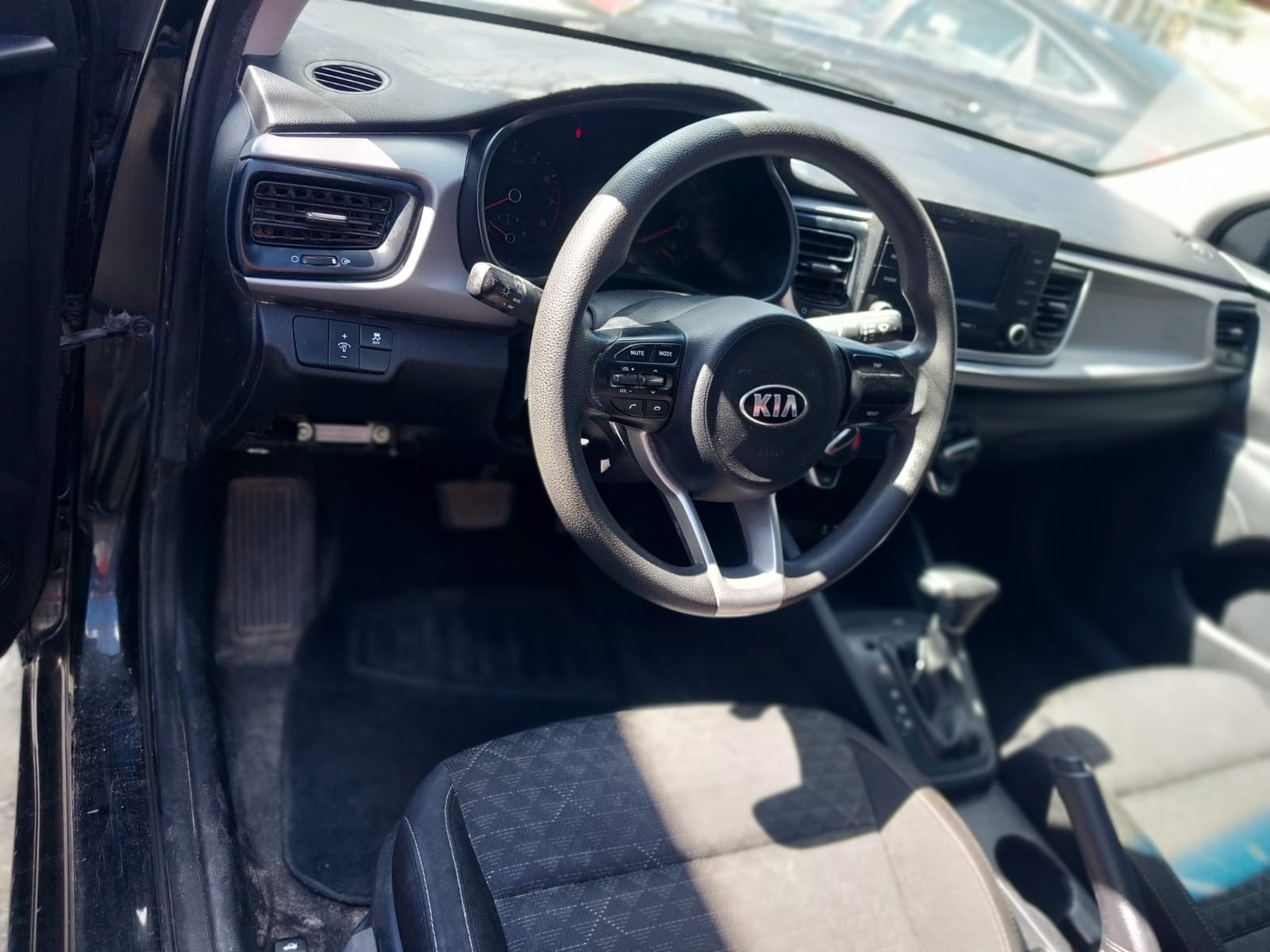 KIA RIO  NEGRO 2019 AMERICANO RECIEN IMPORTADO Foto 7261523-7.jpg