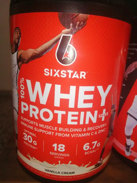 Six Star 100 Whey Protein  Foto 7262270-1.jpg