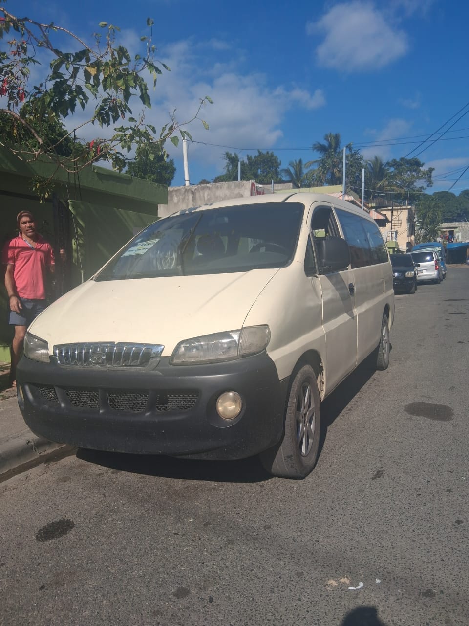 Se Vende Hyundai H1 1998 Foto 7262391-2.jpg