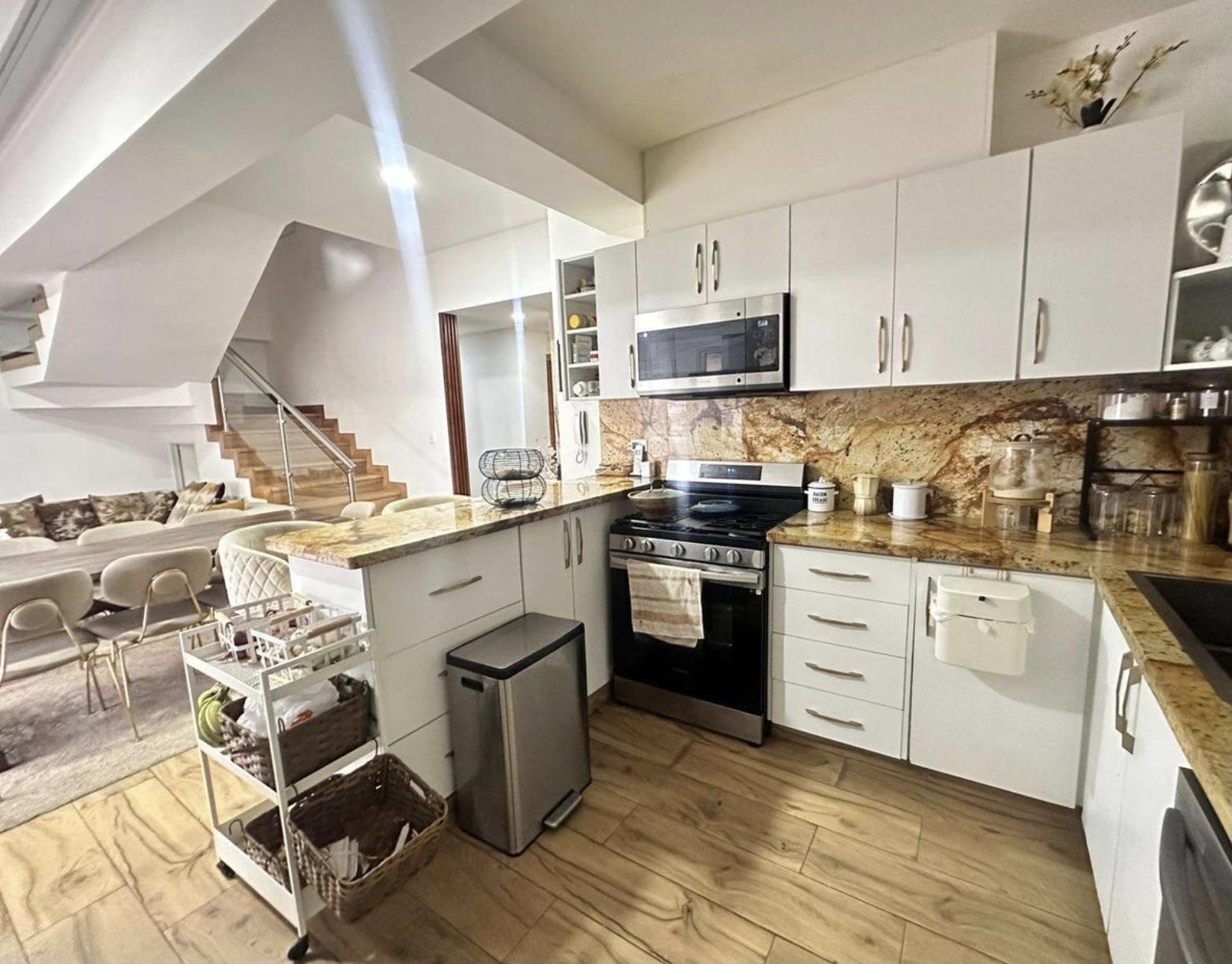 Hermoso Apartamento Amueblado  de Tres Niveles en Prado Oriental Foto 7262394-9.jpg