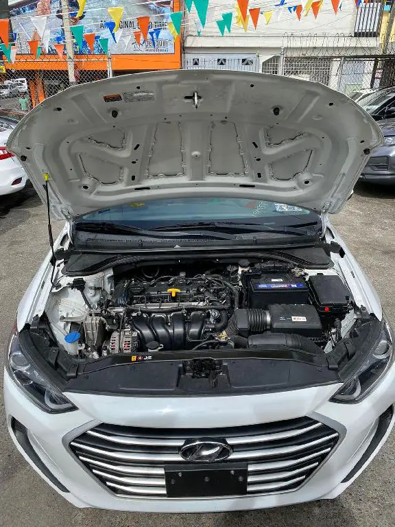 HYUNDAI ELENTRA SE BLANCO 2018 Foto 7262835-6.jpg