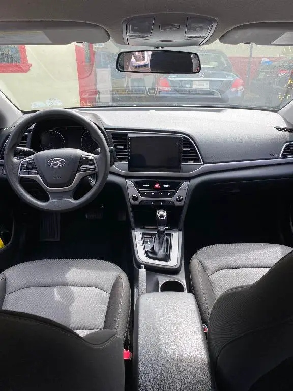 HYUNDAI ELENTRA SE BLANCO 2018 Foto 7262835-7.jpg