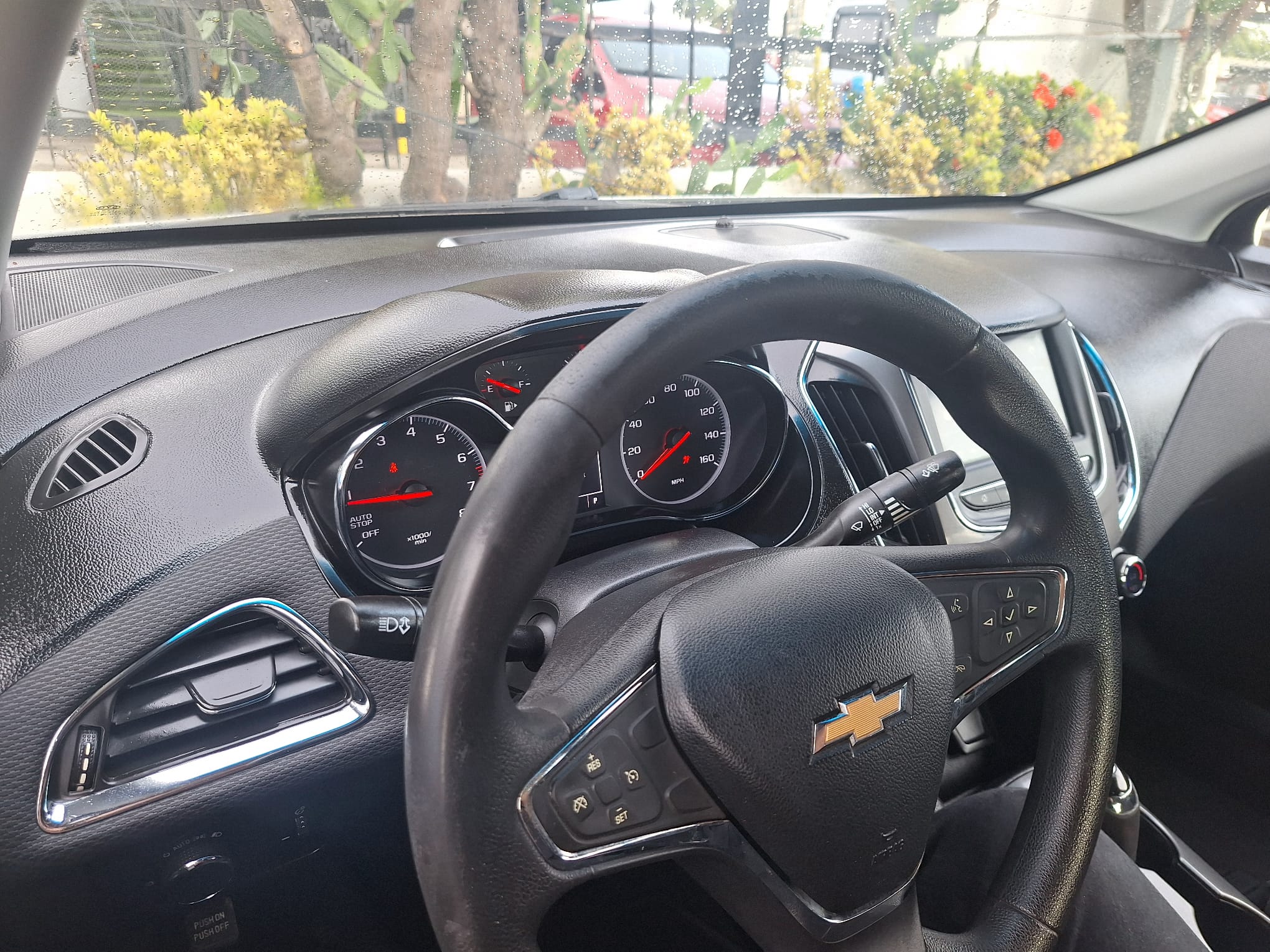 CHEVROLET CRUZE LT 2019 en Santo Domingo DN Foto 7262971-6.jpg