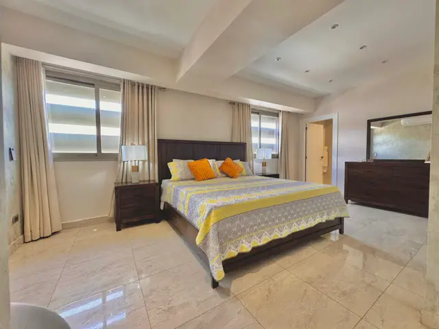 2 HABITACIONES AMUEBLADO ENS. BELLA VISTA Foto 7266665-9.jpg