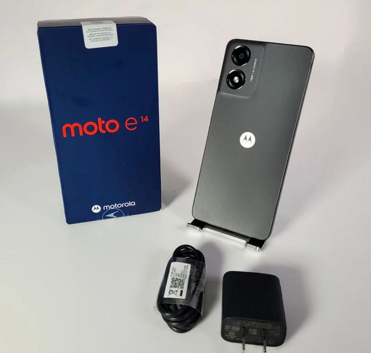 OFERTA MOTOROLA E14 64GB SELLADO Foto 7266832-2.jpg