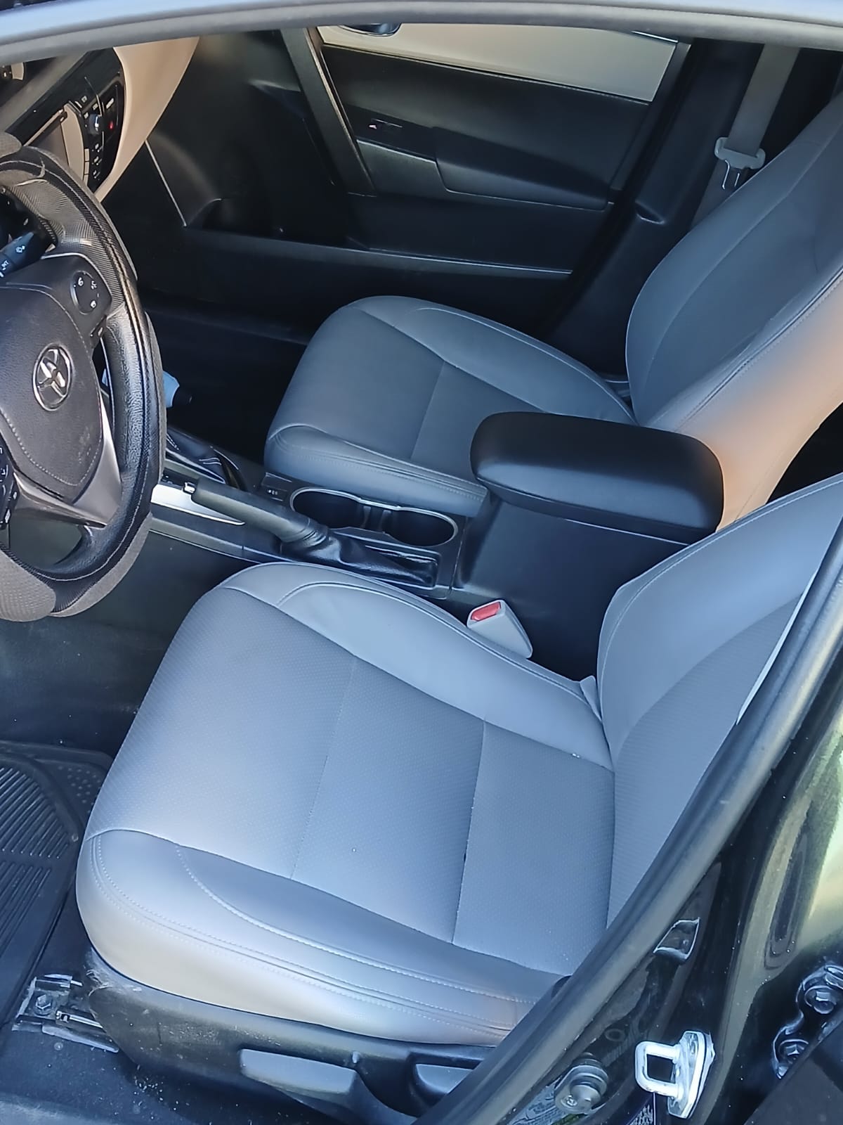 TOYOTA COROLLA LE 2016 EXCELENTES CONDICIONES NEGOCIABLE Foto 7267431-7.jpg