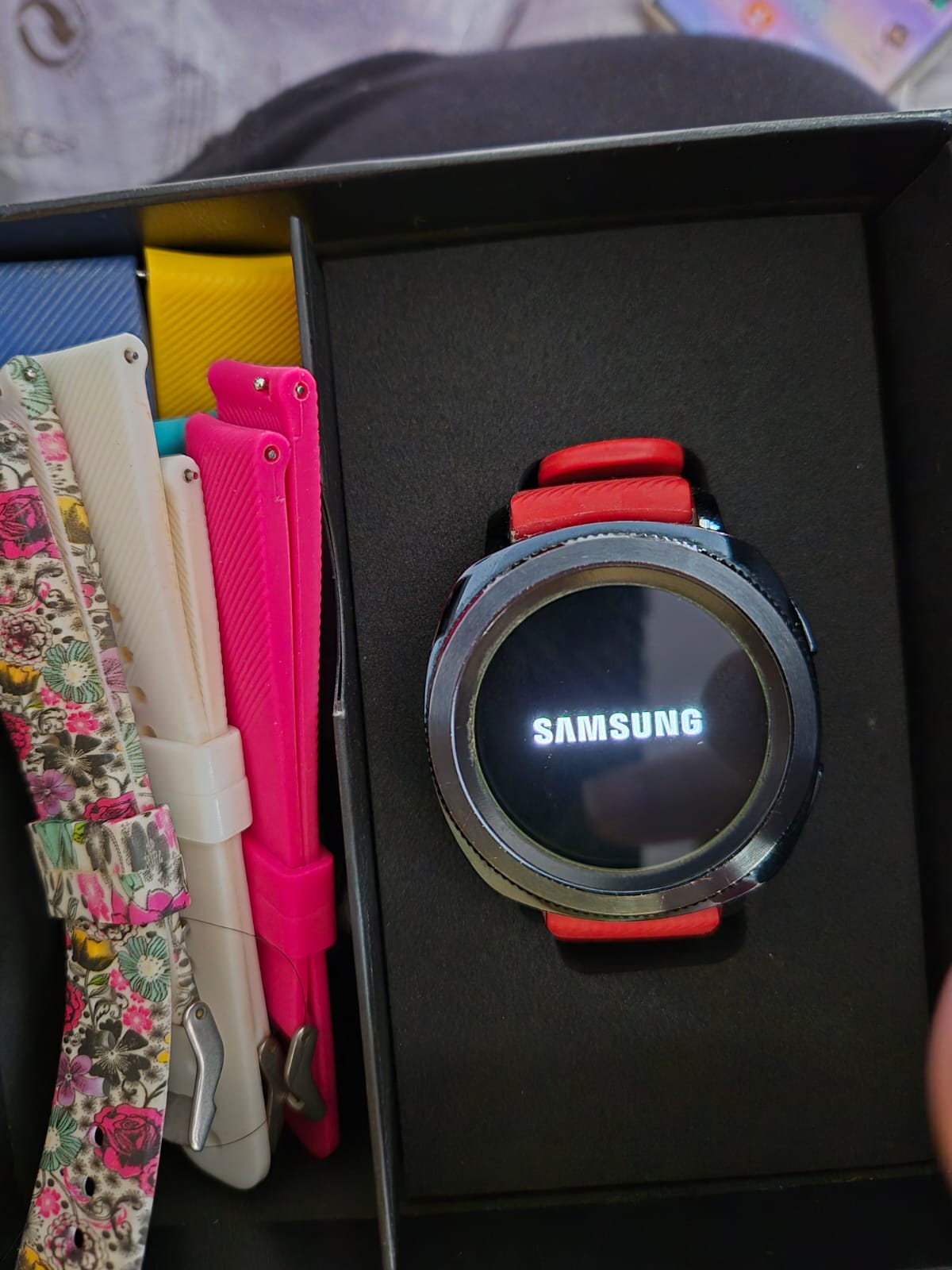 Samsung Gear Sport Smart Watch - Romelia en Santo Domingo DN Foto 7267572-2.jpg