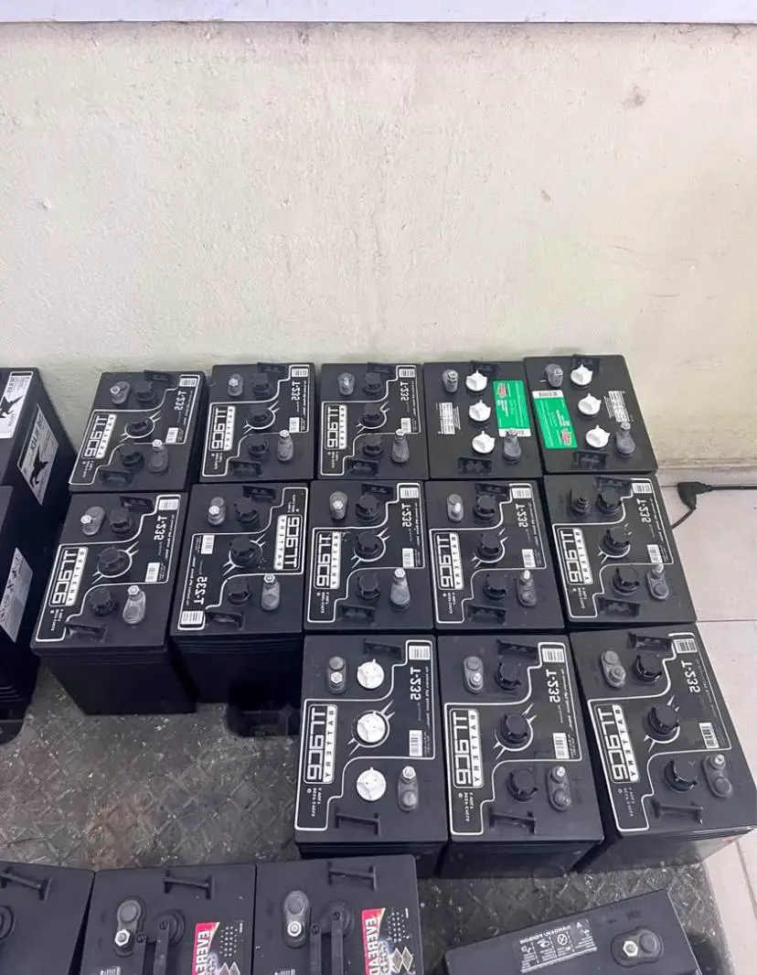 Batería Trace T-235 para inversor 18mese de garantía  Foto 7268055-1.jpg