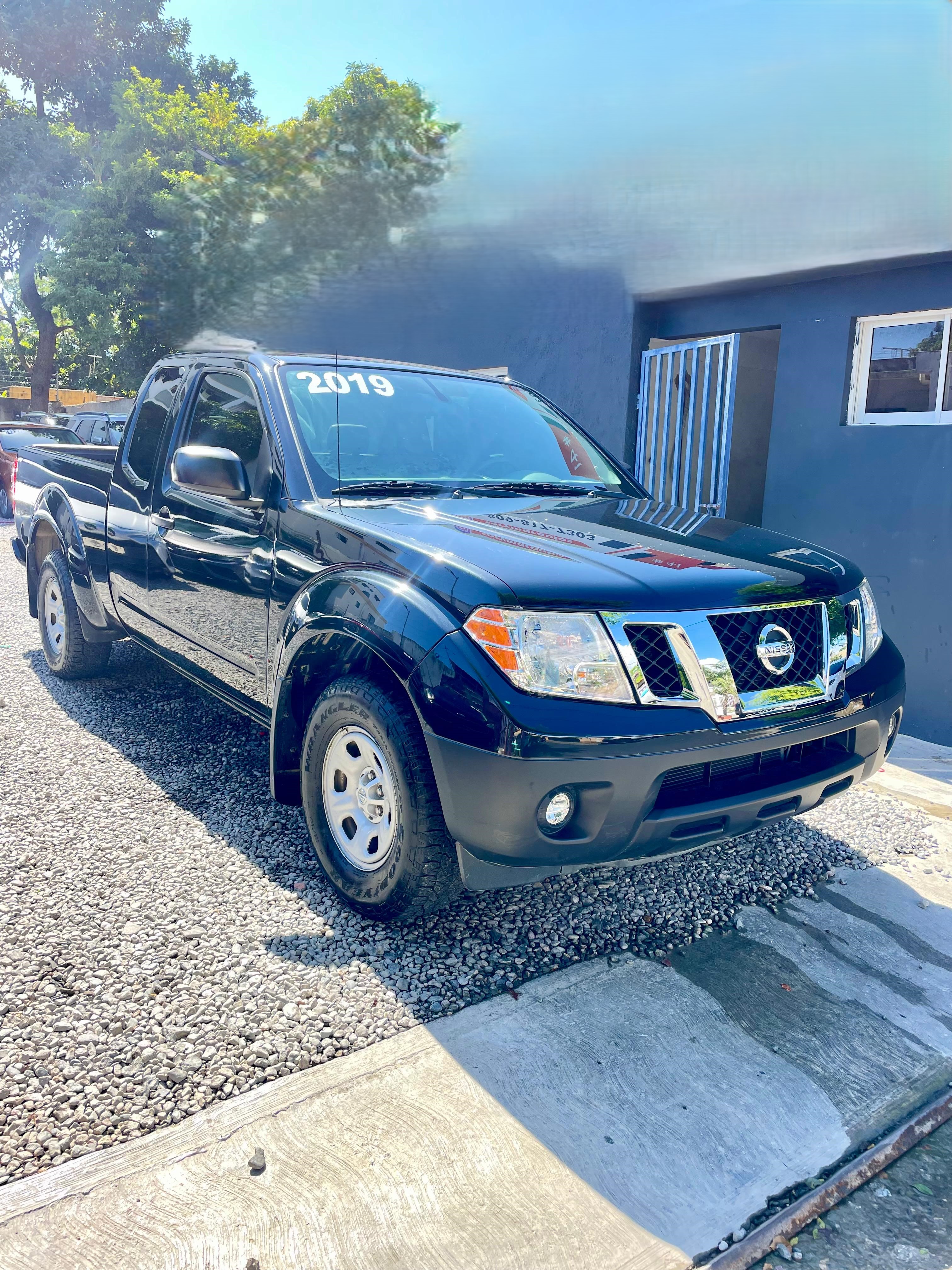 NISSAN FRONTIER SV 2019 Foto 7268572-3.jpg