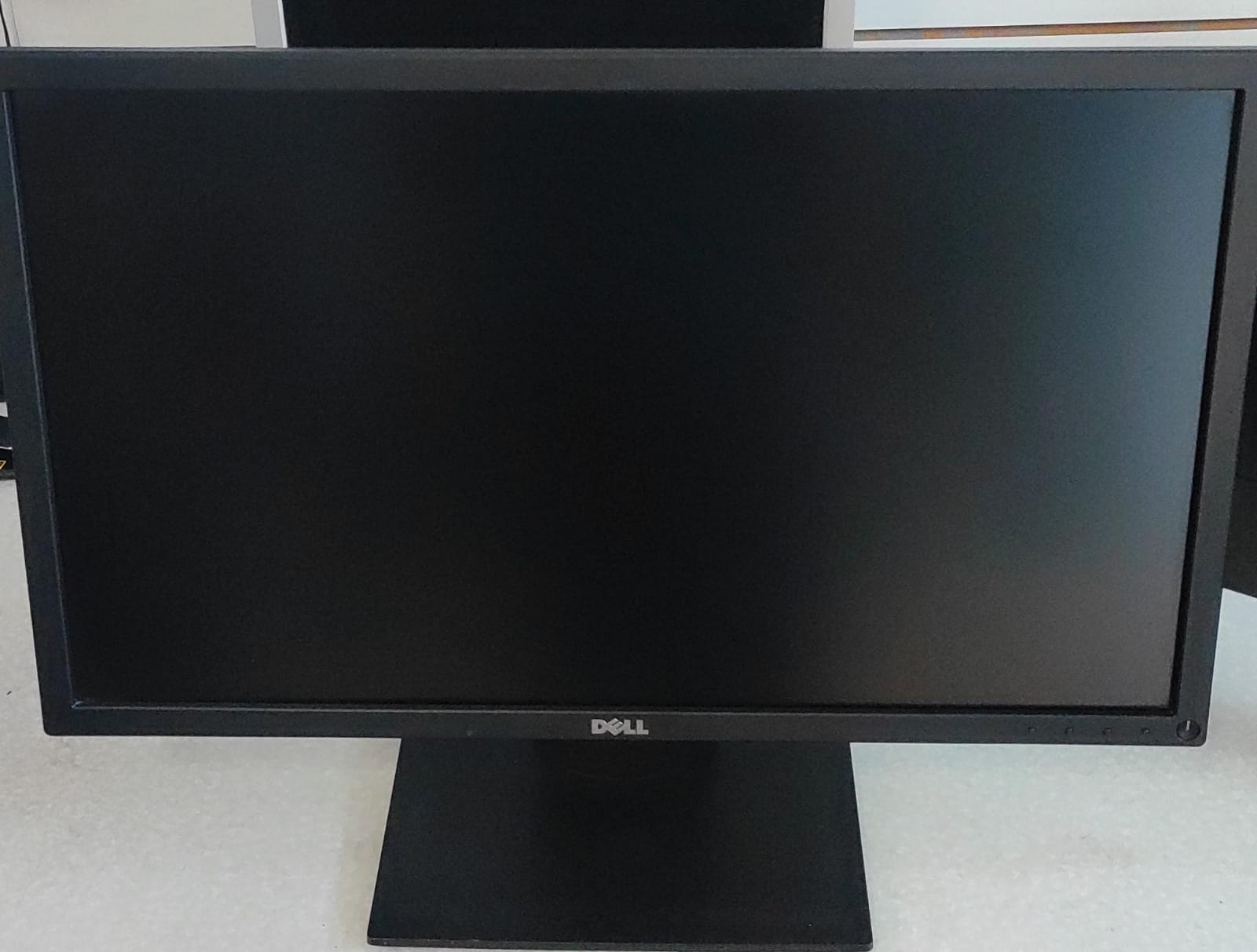 MONITOR DELL LED-24 PULGADAS DISPLAY FULL HD 1080X1920P Foto 7269079-5.jpg