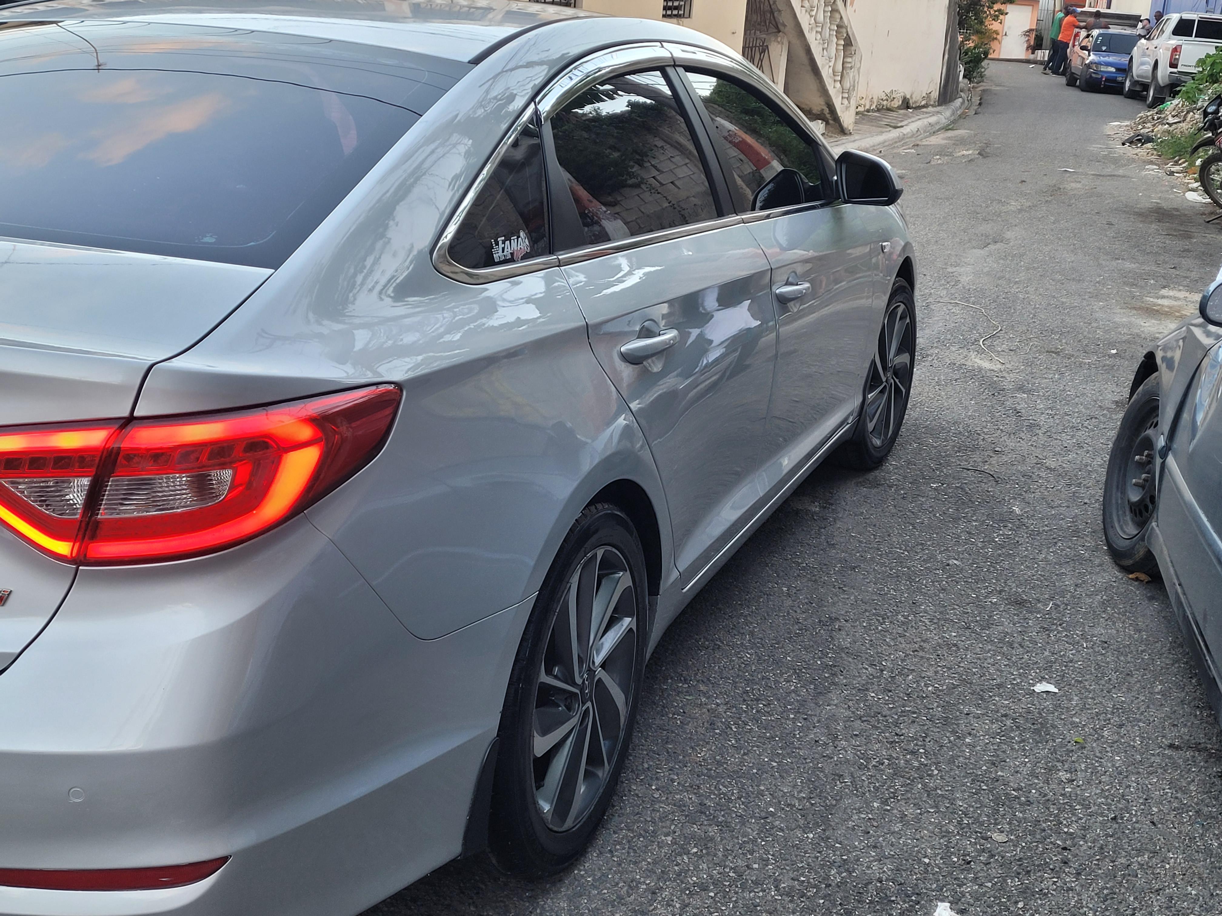 Sonata LF 2016 Gris Original  Foto 7269202-6.jpg