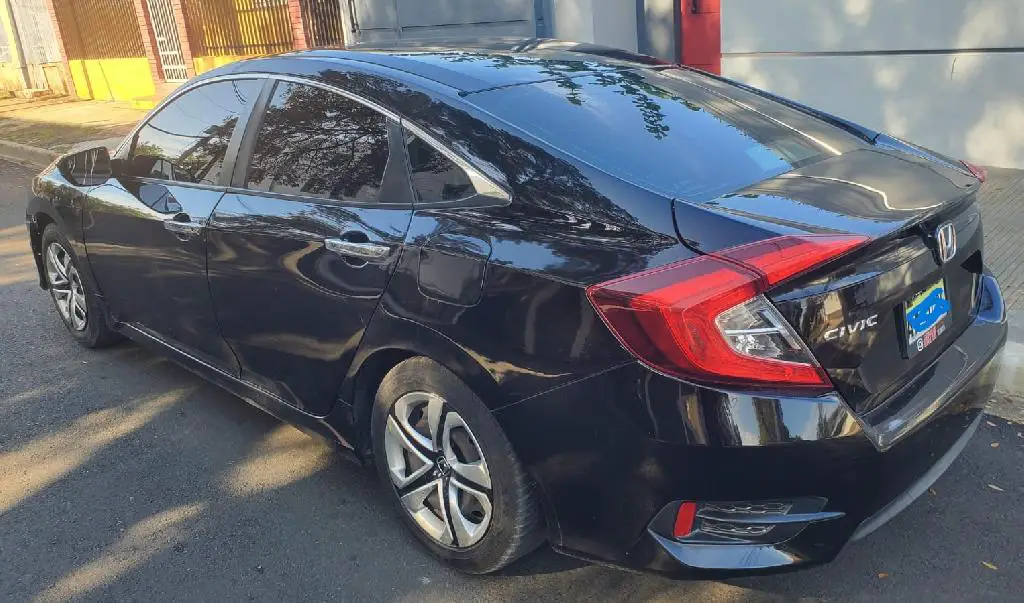 Honda Civic LX 2018 Oportunidad Foto 7269389-6.jpg