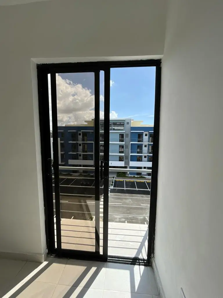 Vendo apartamento en el residencial VIENTO DEL ESTE  Foto 7269539-3.jpg