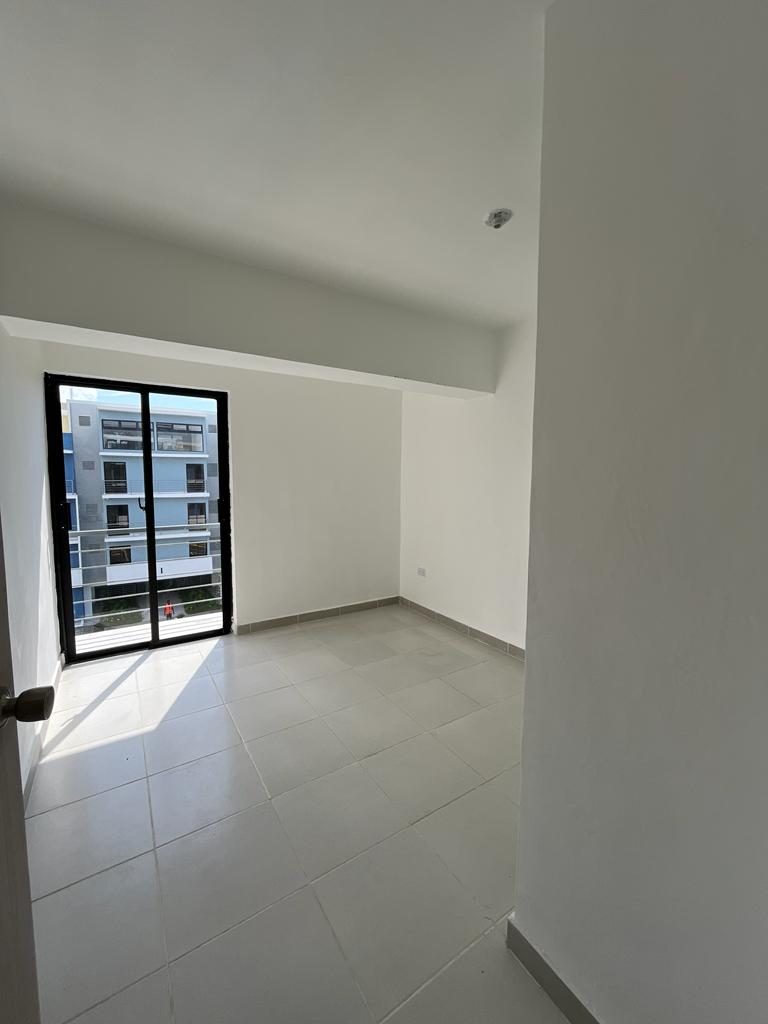 Vendo apartamento en el residencial VIENTO DEL ESTE  Foto 7269539-4.jpg