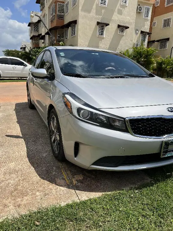 Kia Forte 2018  Foto 7270602-9.jpg