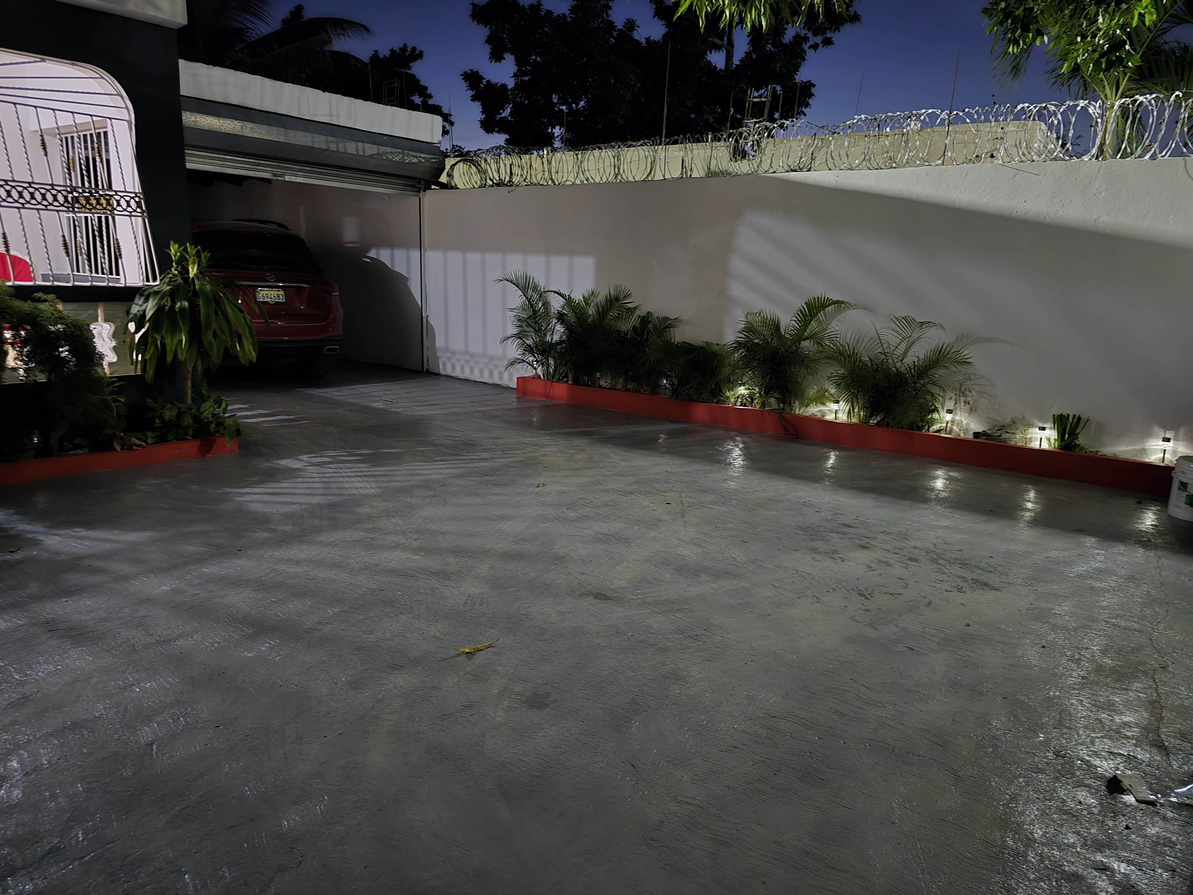 Casa Exclusiva Amueblada en las Américas en el K22 de 598Mt2 RD6500000 Foto 7270775-6.jpg