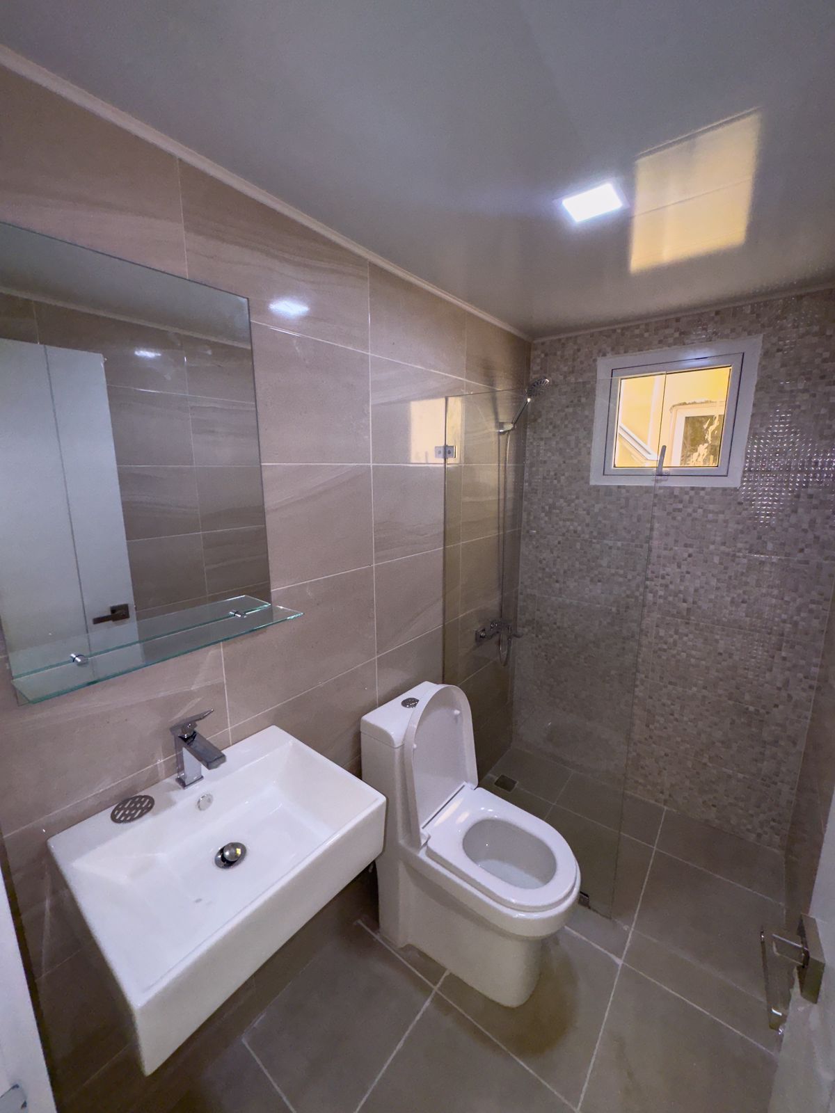 Vendo Apartamento en Santo Domingo Este  Foto 7271278-9.jpg