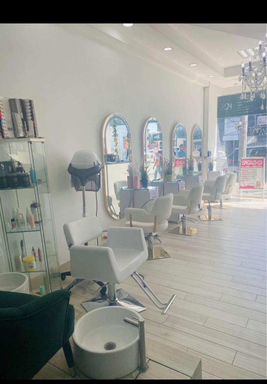 Vendo Punto Comercial Salón de Belleza Totalmente Amueblado Foto 7271489-5.jpg