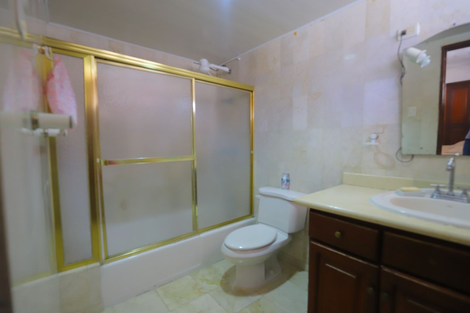 Vendo Apartamento en Urb. Fernandez  Santo Domingo  3 habs.  2 baños   Foto 7271998-8.jpg
