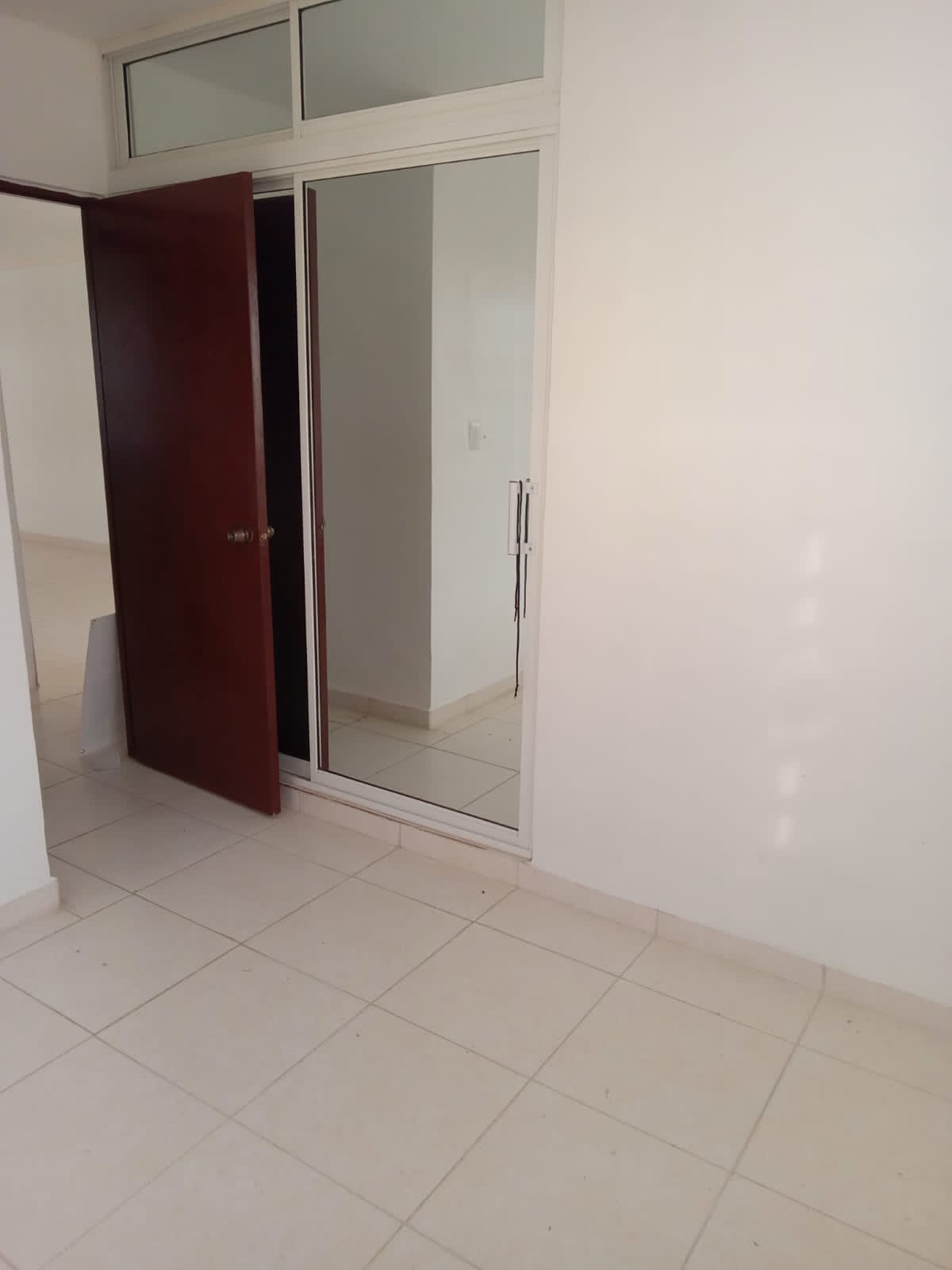 Apartamento de dos habitaciones en Autopista de San Isidro Foto 7274282-4.jpg