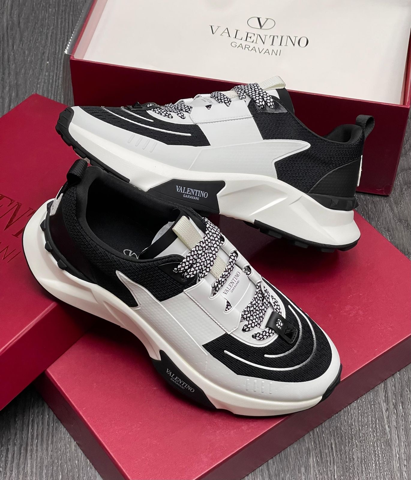 Sneakers Tenis Teni Valentino Garavani Ultimately 2025 Foto 7274917-6.jpg