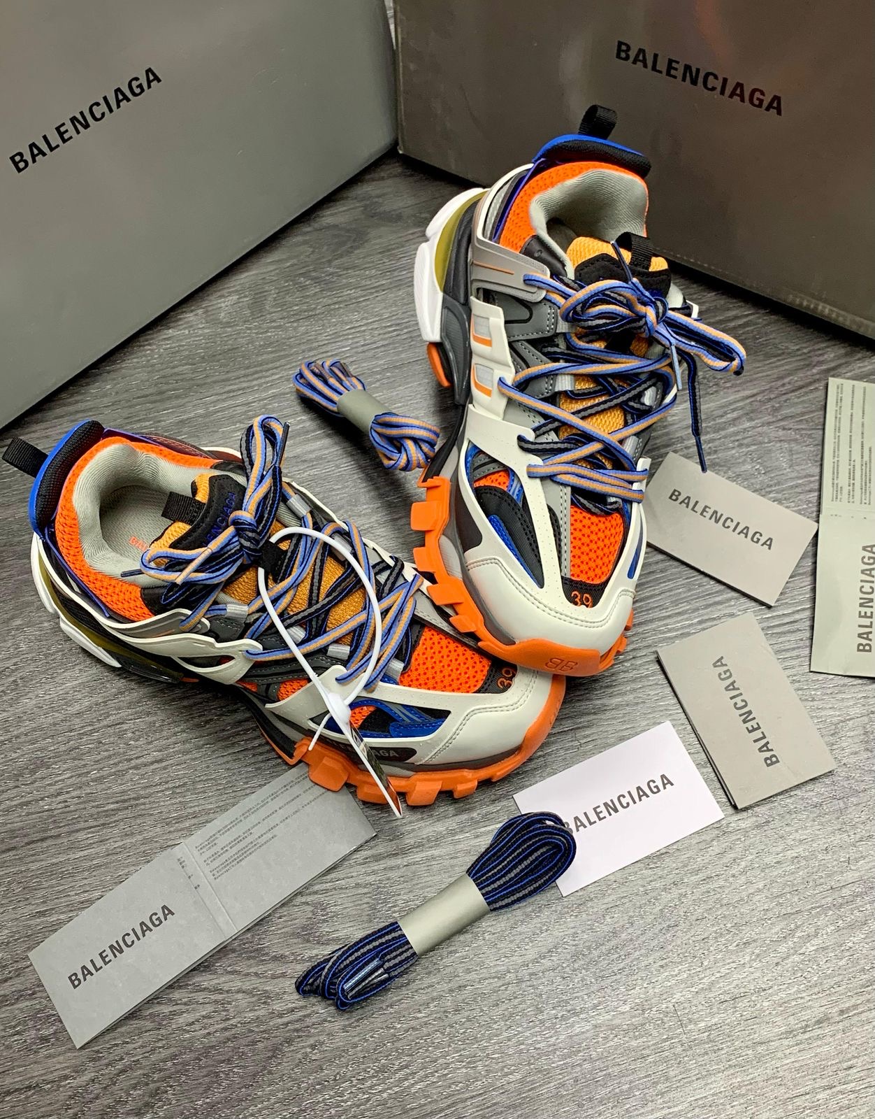 Sneakers Tenis Teni Balenciaga Track Triple S  Ultimately 2025 Foto 7274921-4.jpg