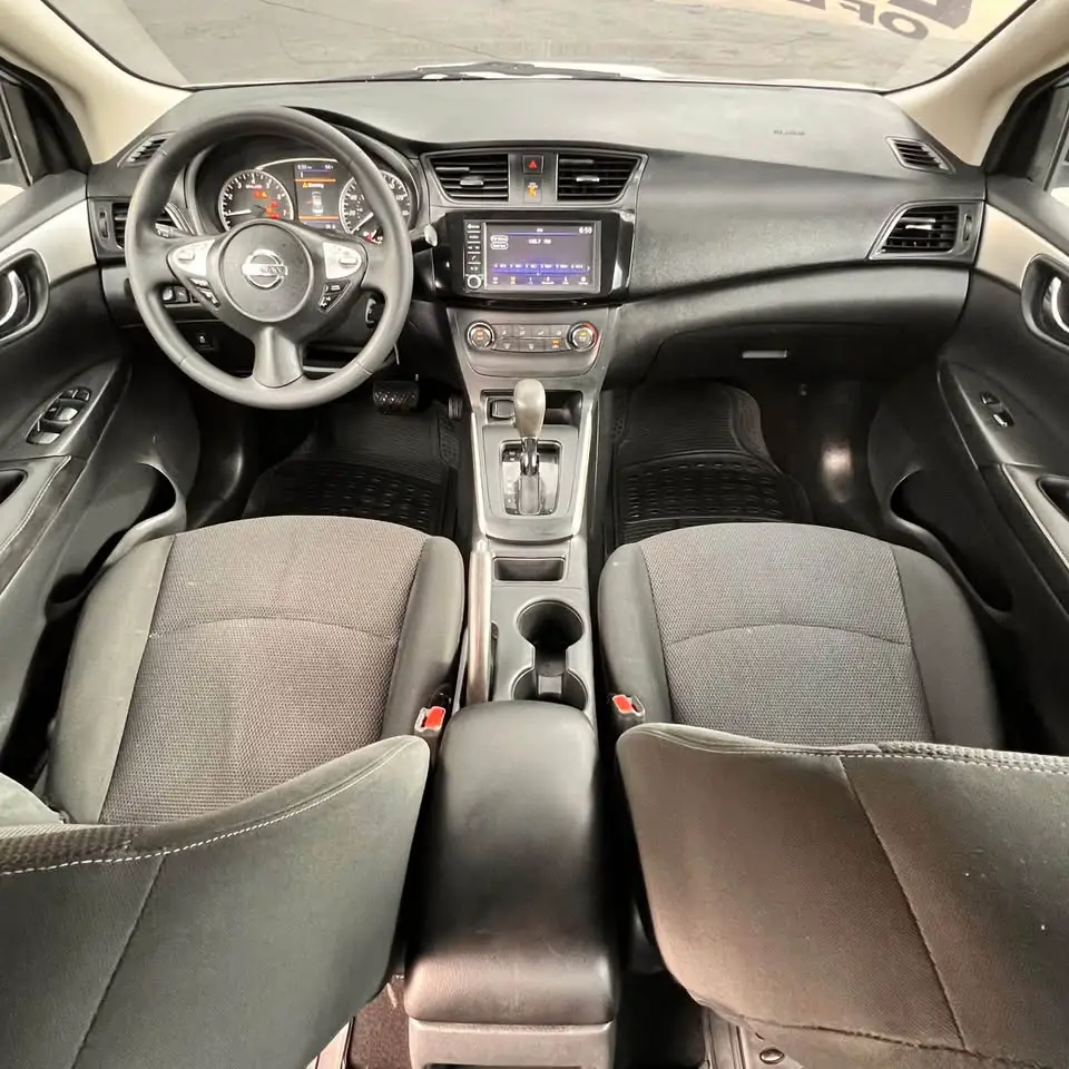 Nissan Sentra 2019  Foto 7275058-8.jpg