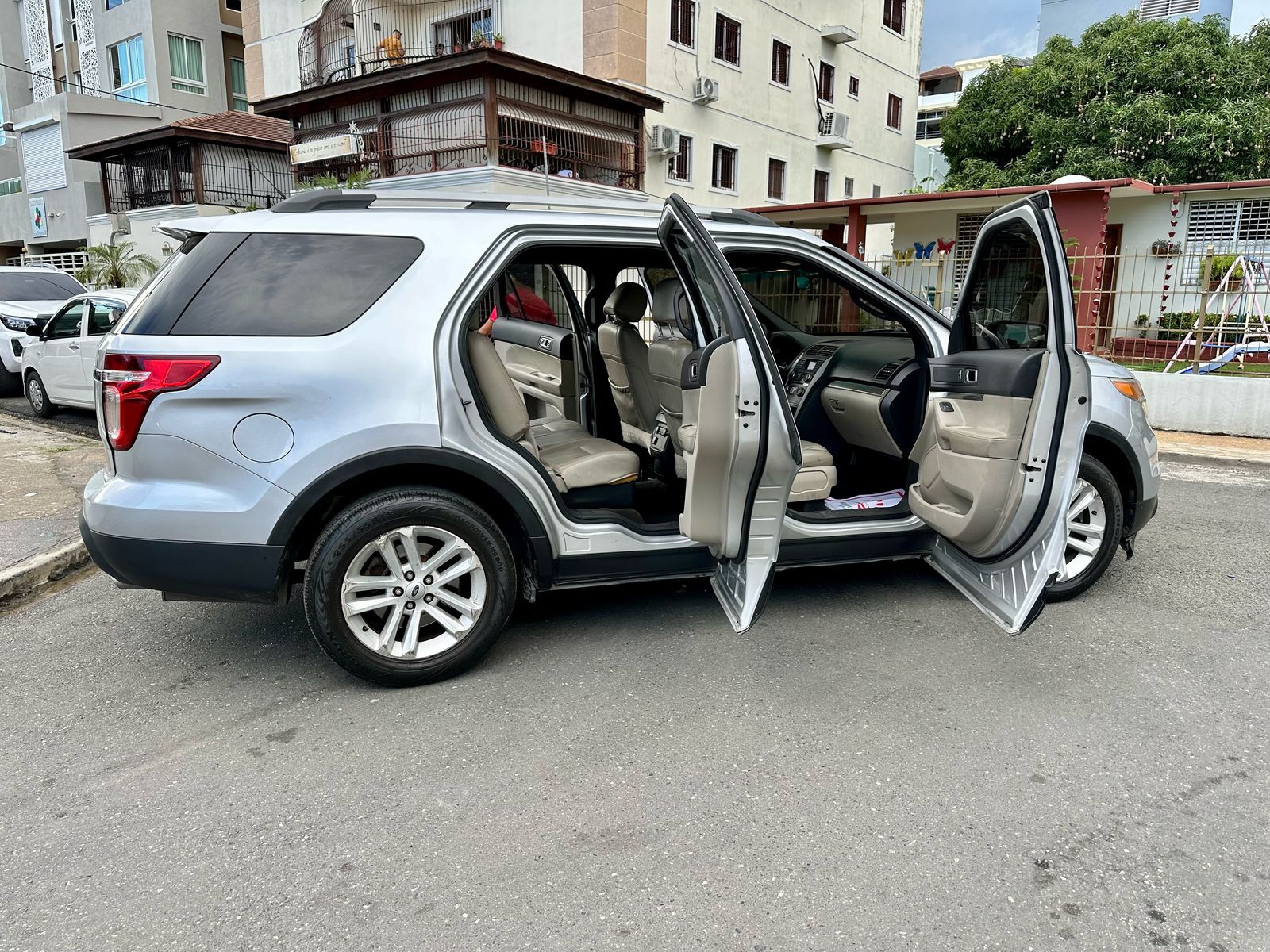 Ford explorer 2013 Foto 7275065-11.jpg